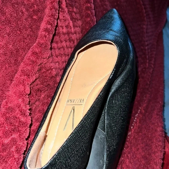 Vizzano black shiny embossed Lizard leather  pointy toe Flats Sz 37 - Picture 15 of 16